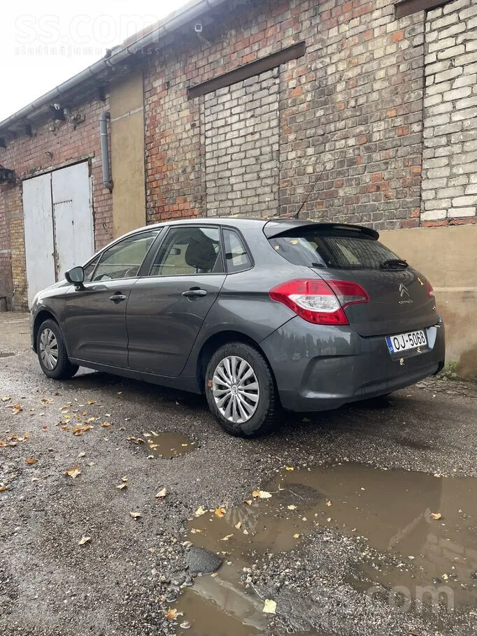Citroen C4 2013 photo 4