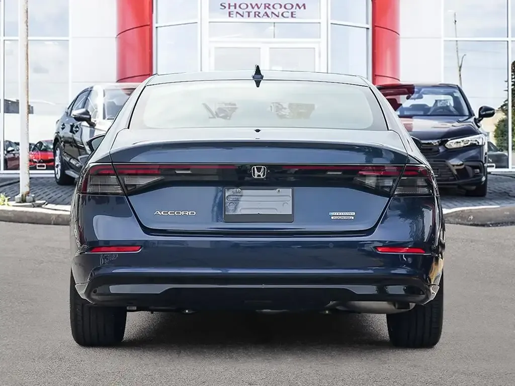 Honda Accord 2026 photo 5