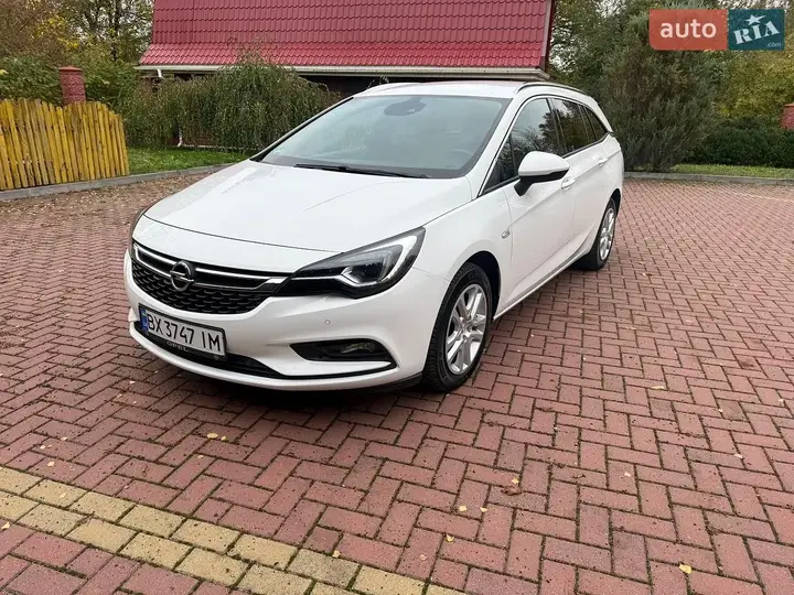 Opel Astra 2018 photo 3