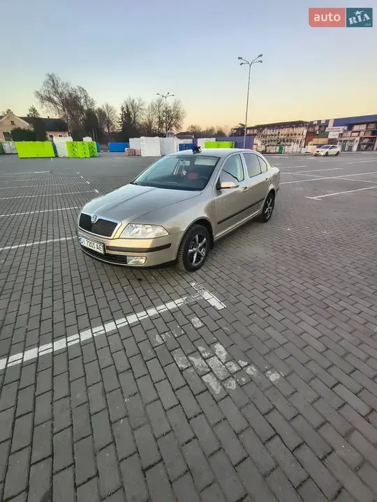 Skoda Octavia 2006 photo 3