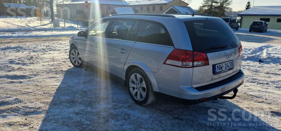 Opel Vectra 2008 photo 2