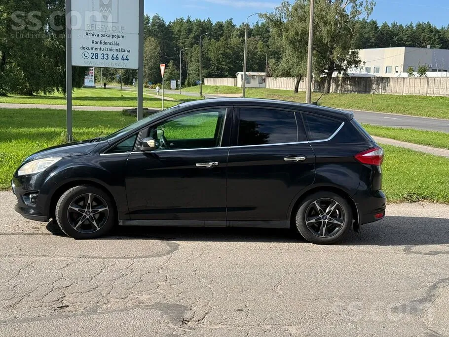 Ford C-Max 2012 photo 3