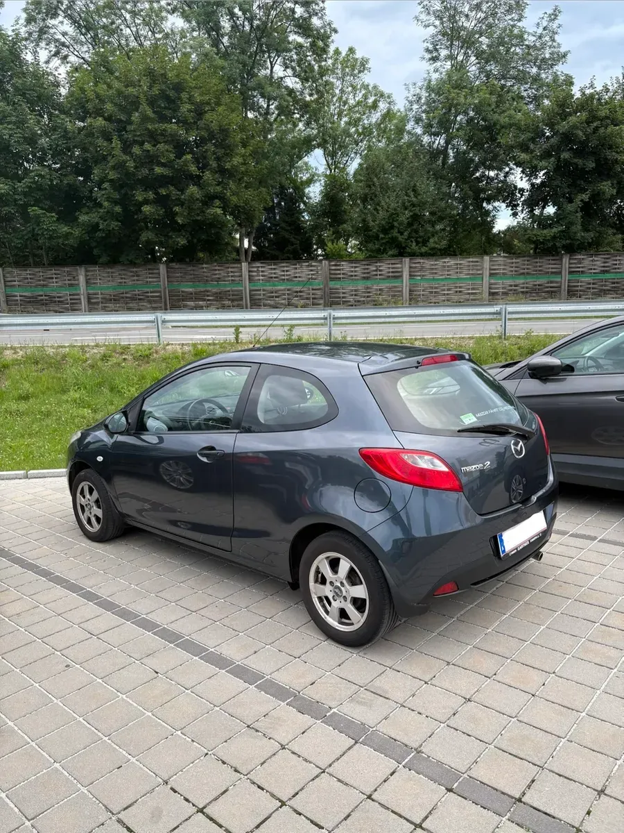 Mazda Mazda2