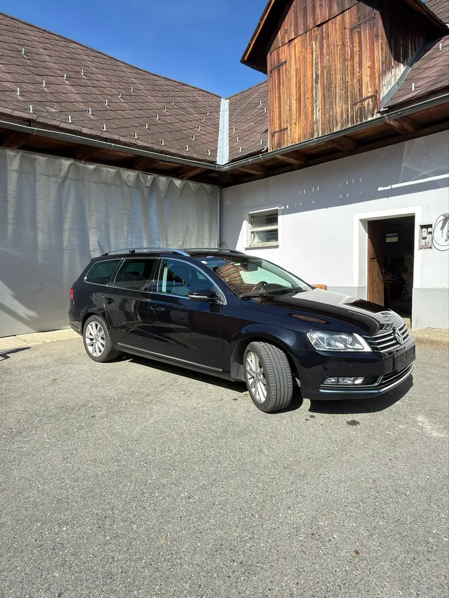 Volkswagen Passat 2014 photo 2
