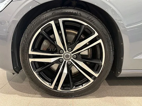 Volvo S60 2021 photo 3
