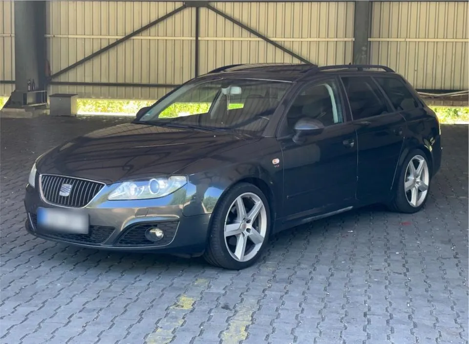 Seat Exeo St