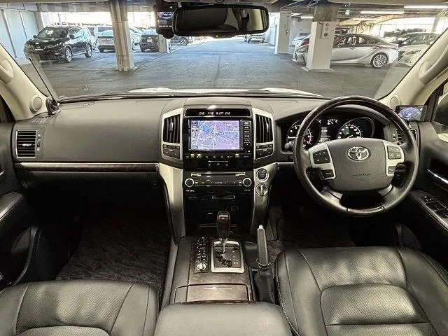 Toyota Land Cruiser Zx 2013 photo 2