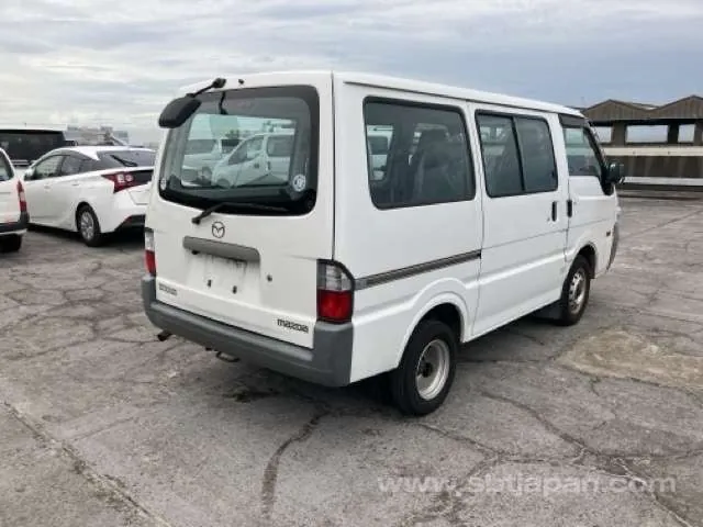 Mazda Bongo 2011 photo 4