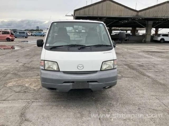 Mazda Bongo 2011 photo 5