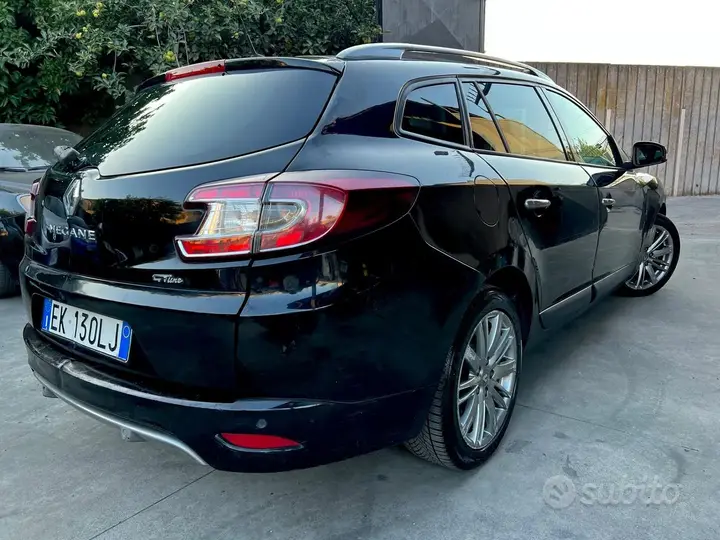 Renault Megane 2011 photo 5
