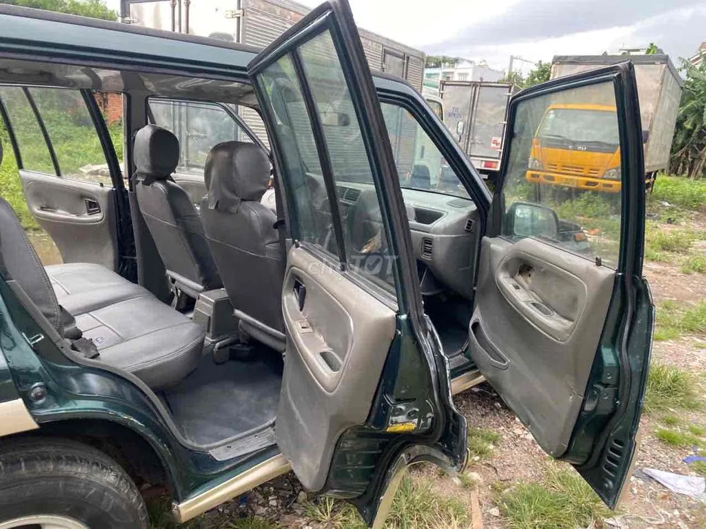 Suzuki Vitara 2004 photo 5