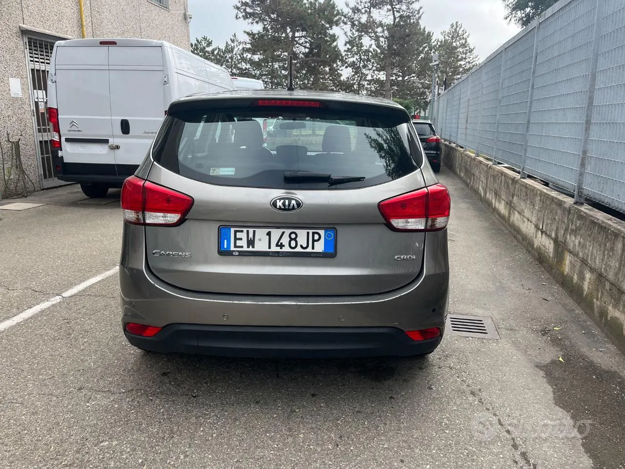 Kia Carens 2014 photo 5