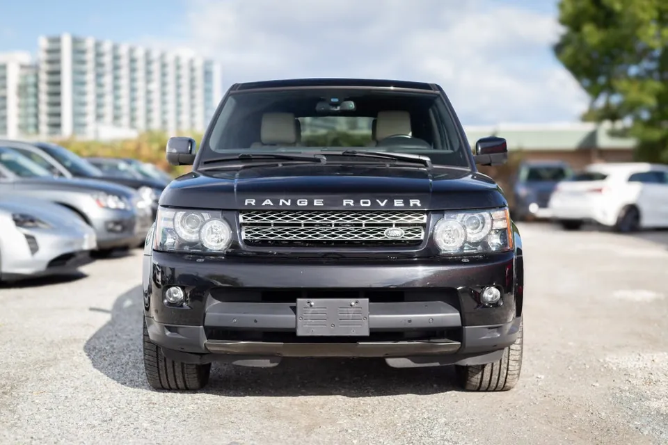 Land Rover Range Rover Sport 2012 photo 2