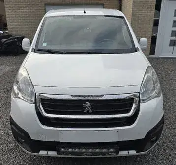 Peugeot Partner 2017 photo 2