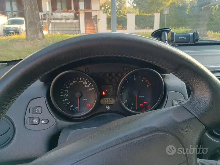 Alfa Romeo Gtv 1996 photo 5