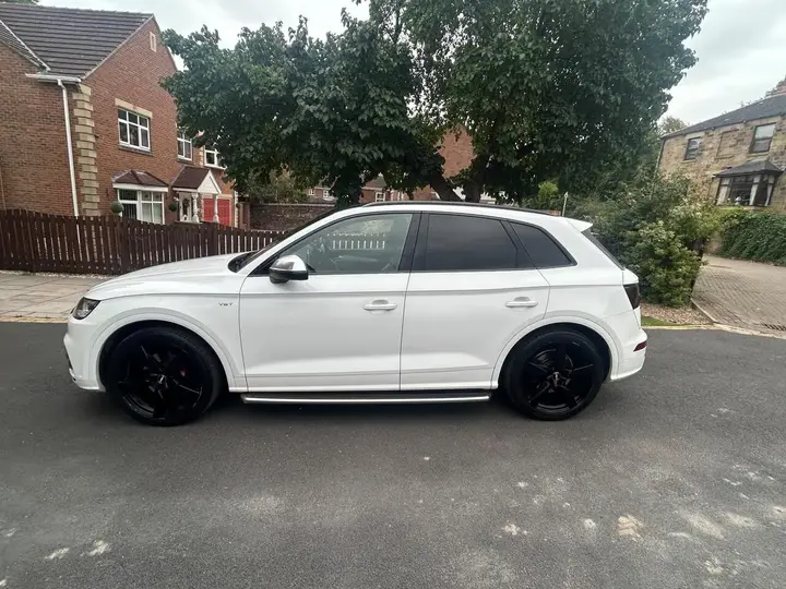 Audi Sq5 2018 photo 4