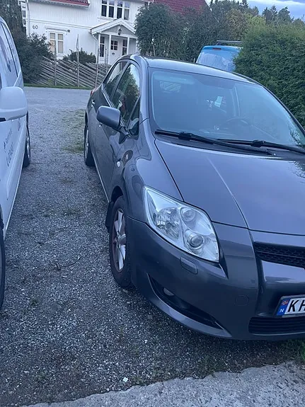 Toyota Auris 2008 photo 5
