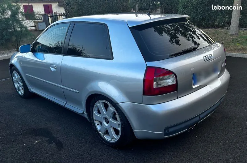 Audi S3 2001 photo 2