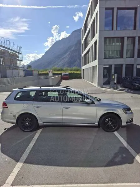 Volkswagen Passat 2012 photo 5