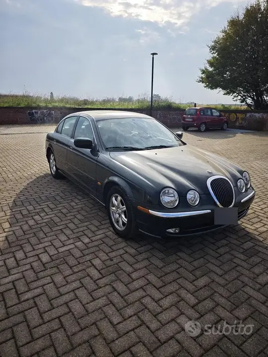 Jaguar S-Type