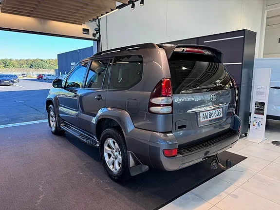 Toyota Land Cruiser 2007 photo 4