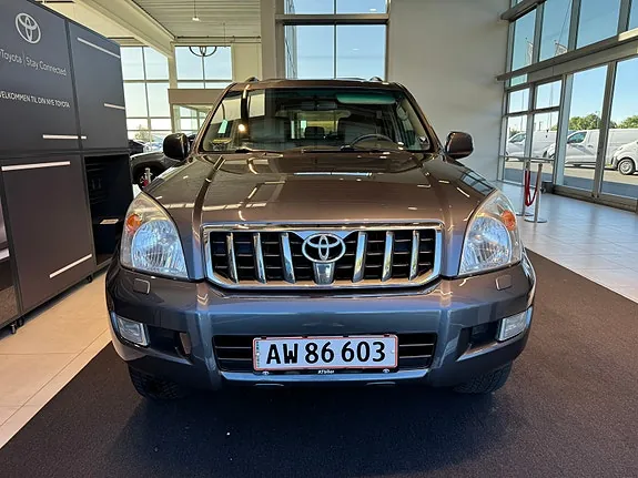 Toyota Land Cruiser 2007 photo 2