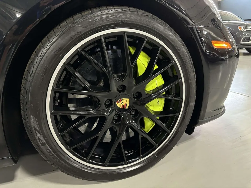 Porsche Panamera 2018 photo 4