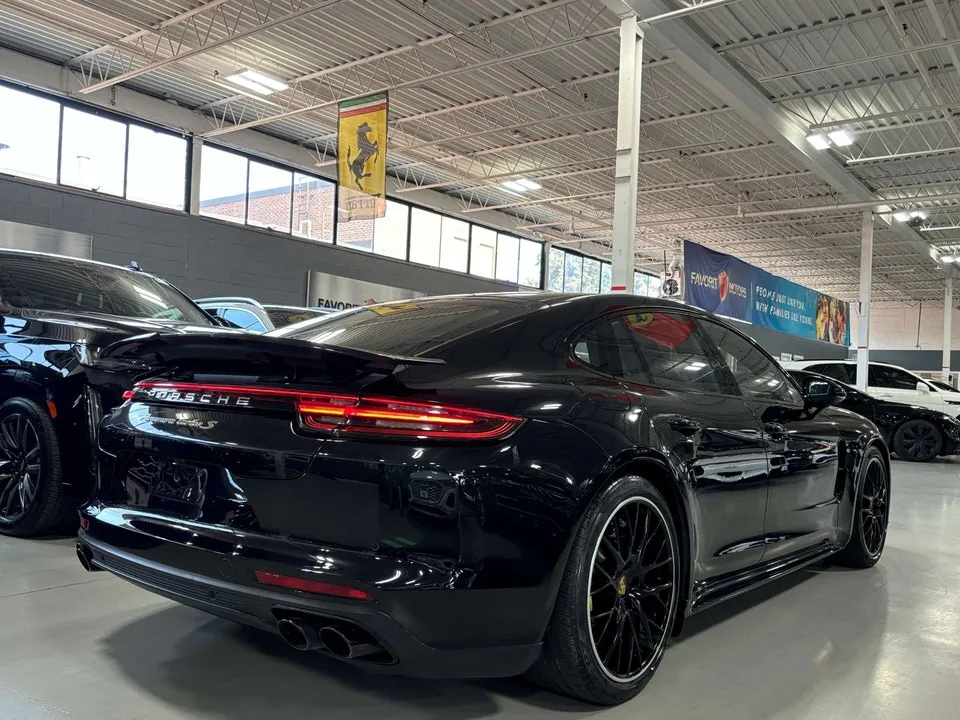 Porsche Panamera 2018 photo 5