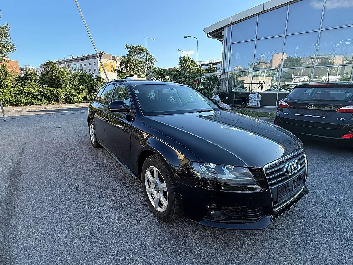 Audi A4 2008 photo 2