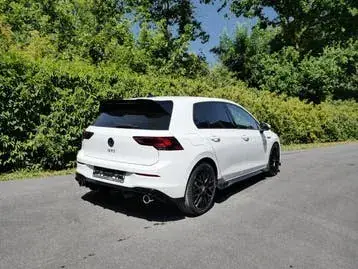 Volkswagen Golf 2024 photo 3