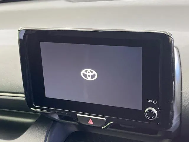 Toyota Yaris G 2024 photo 4
