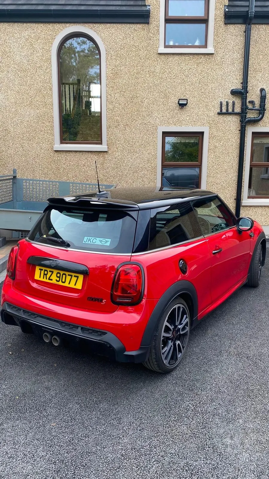 Mini Hatch 2022 photo 2