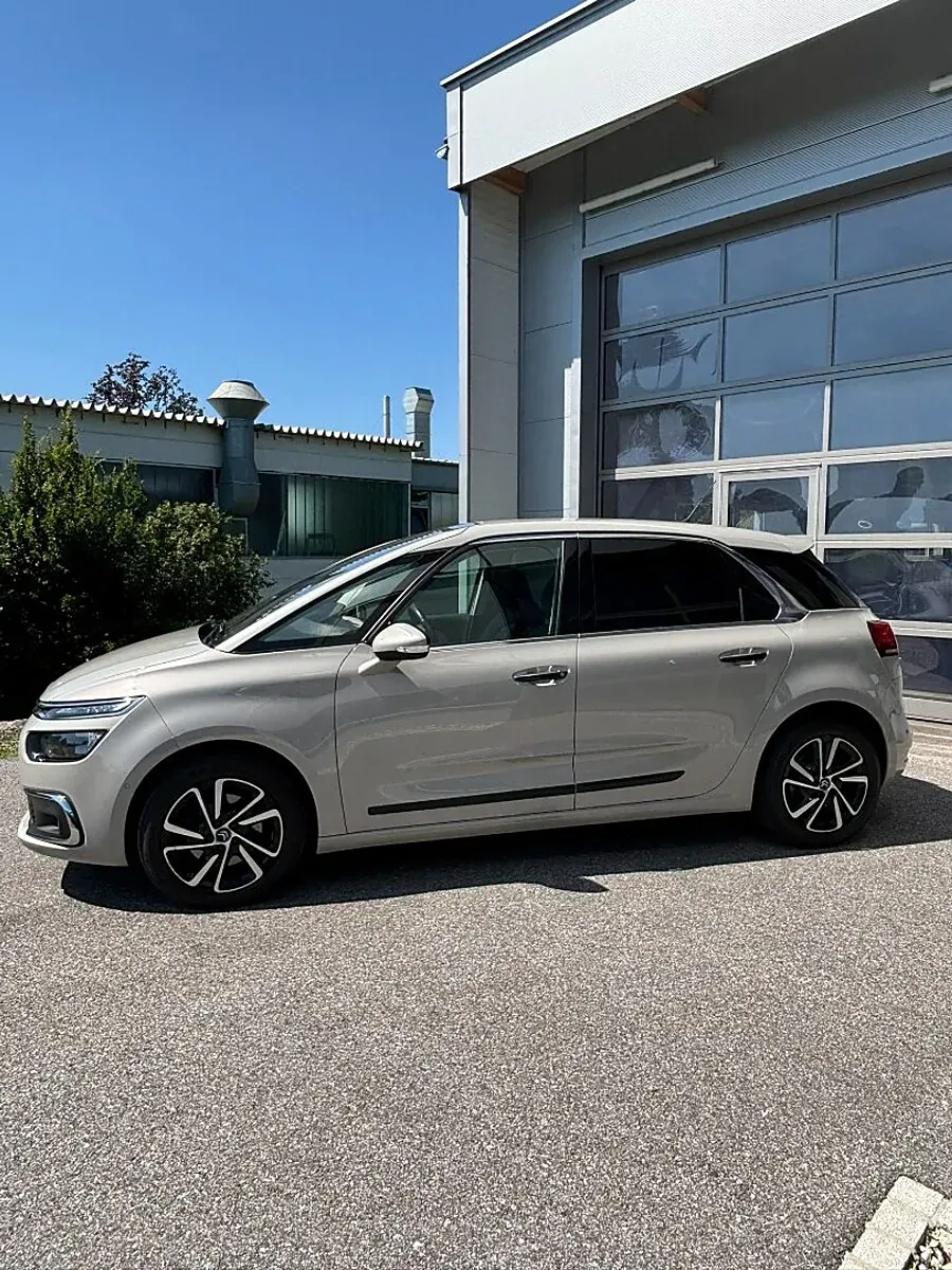 Citroen C4 Picasso 2017 photo 2