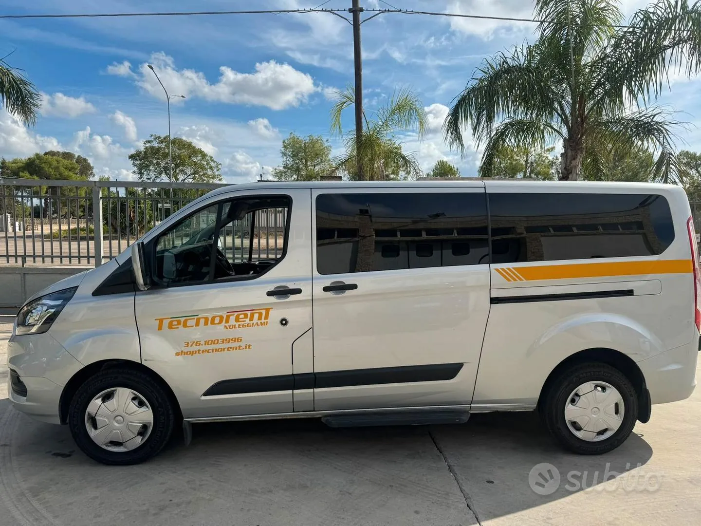 Ford Transit Custom 2023 photo 3