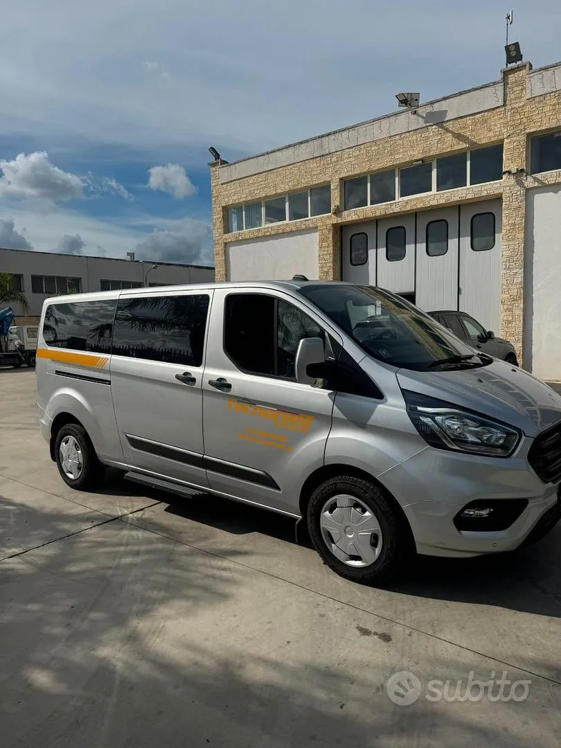 Ford Transit Custom 2023 photo 2