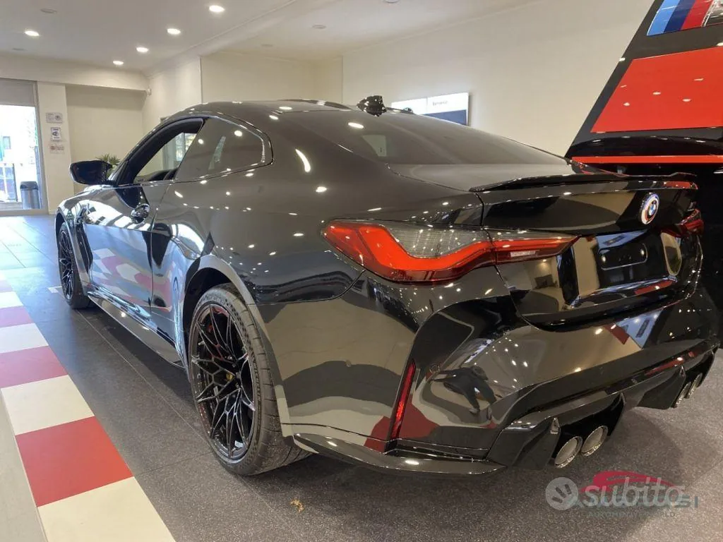 BMW M4 2026 photo 4