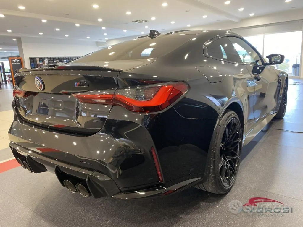 BMW M4 2026 photo 3