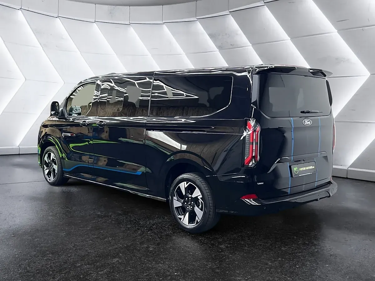 Ford Tourneo 2026 photo 3
