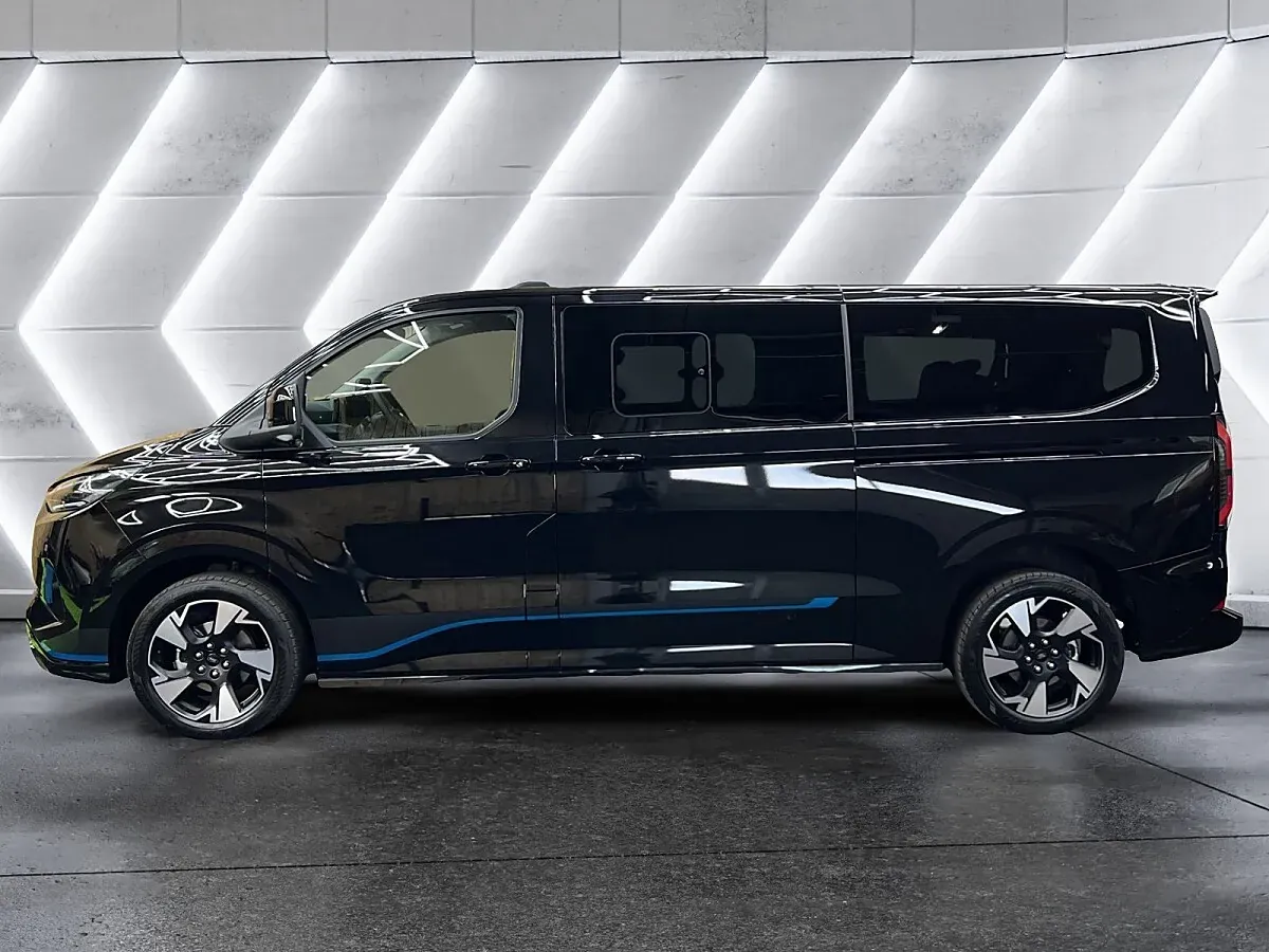 Ford Tourneo 2026 photo 2