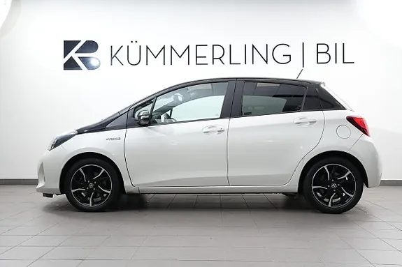 Toyota Yaris 2016 photo 2