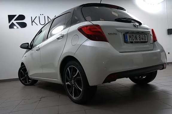 Toyota Yaris 2016 photo 5