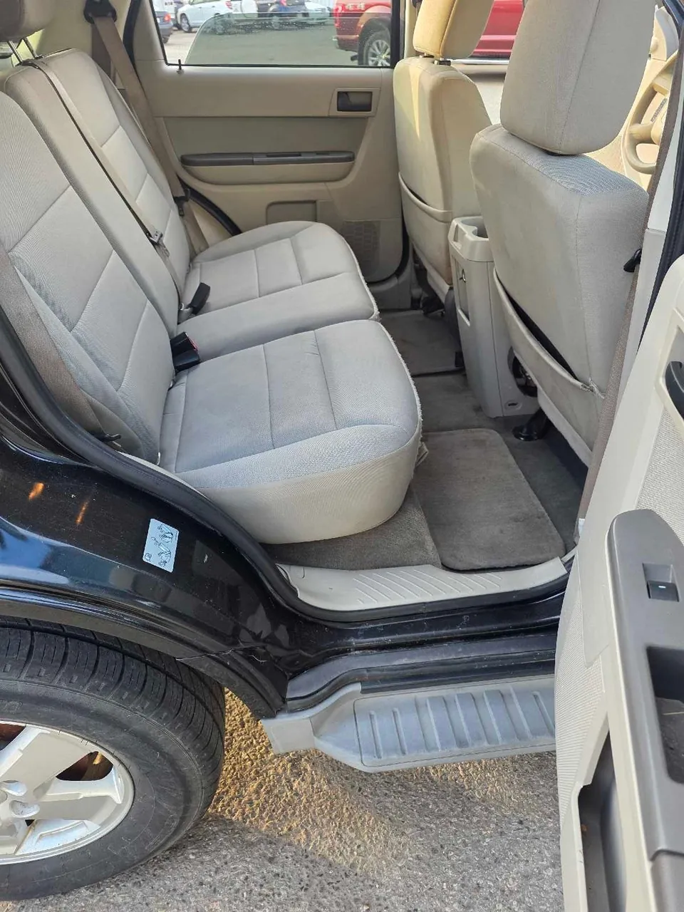 Ford Escape 2010 photo 4