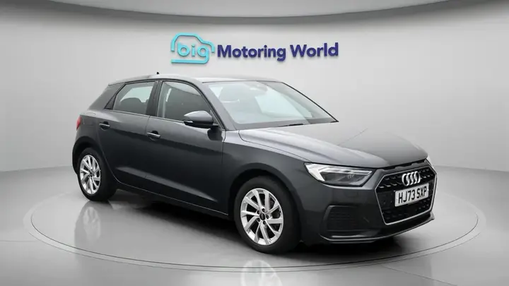 Audi A1 2023 photo 2