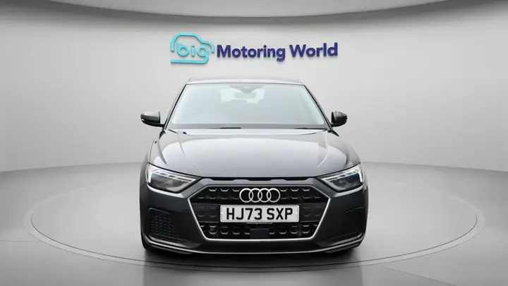 Audi A1 2023 photo 3