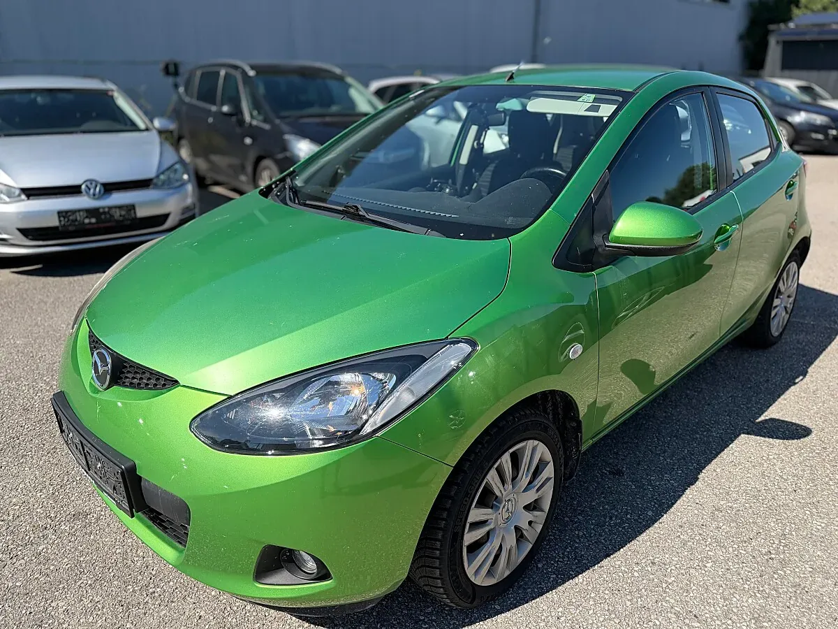 Mazda Mazda2