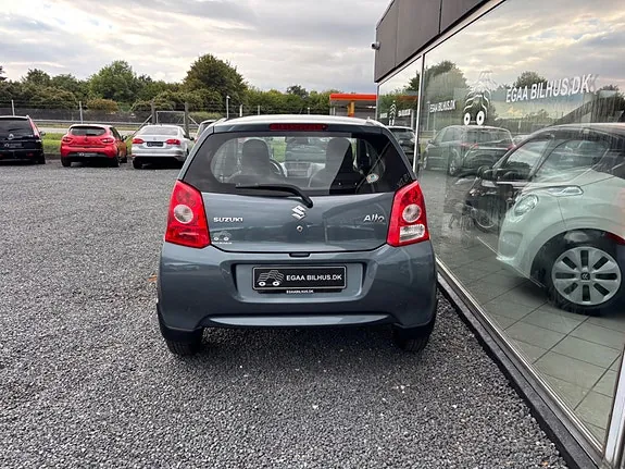 Suzuki Alto 2011 photo 4