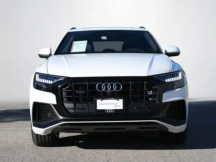 Audi Q8 2023 photo 3