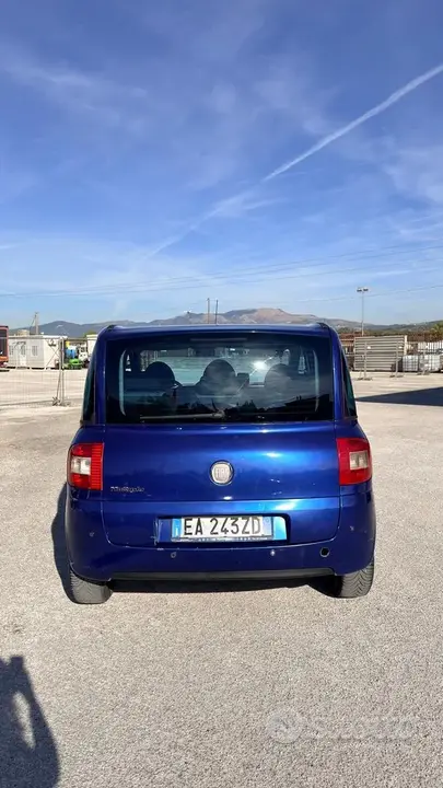 Fiat Multipla 2010 photo 4