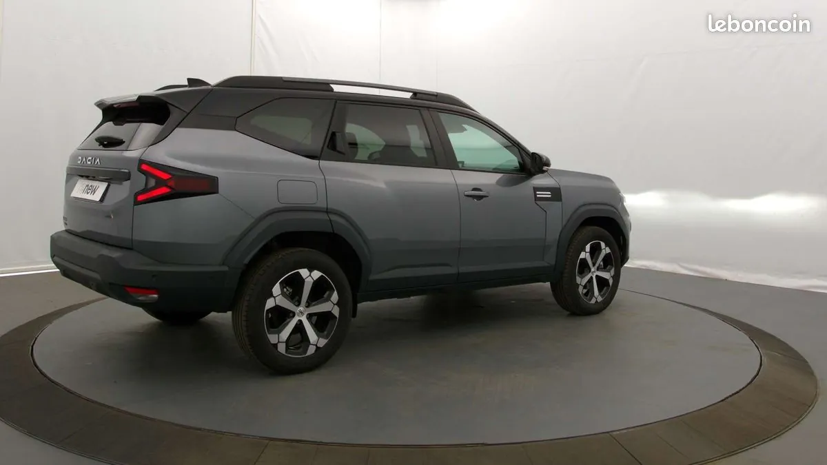 Dacia Bigster 2025 photo 2