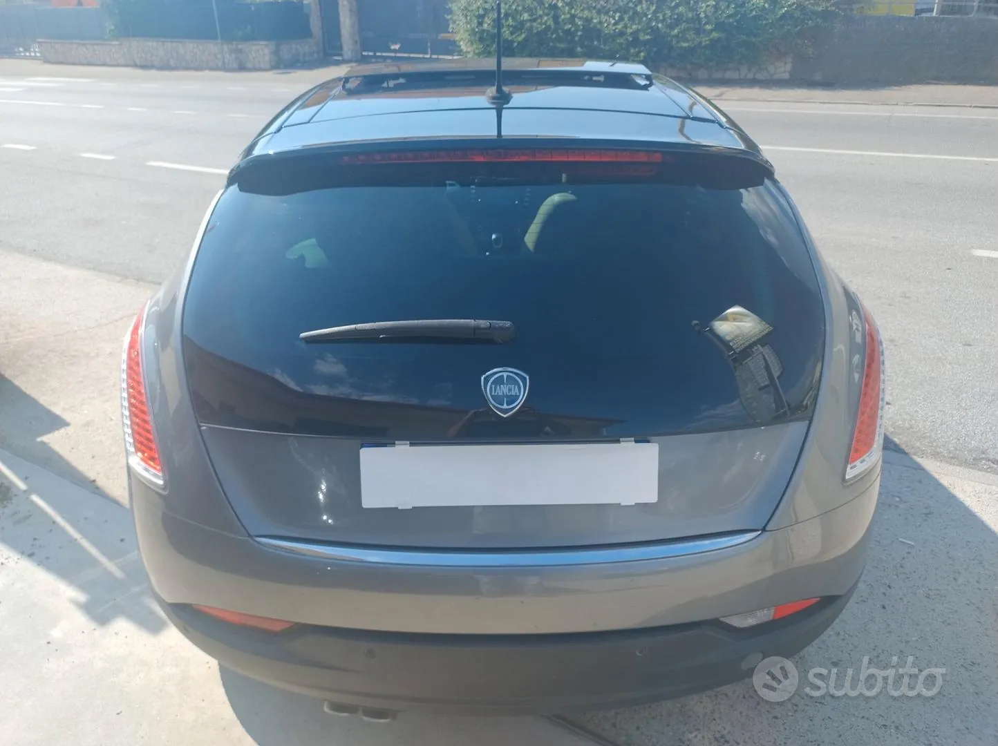 Lancia Delta 2010 photo 4